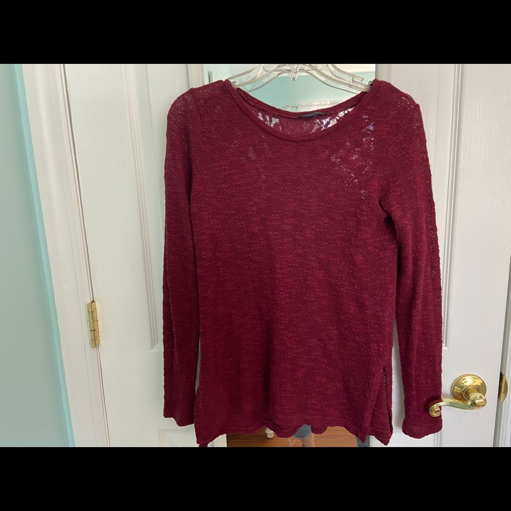 A&E SWEATER